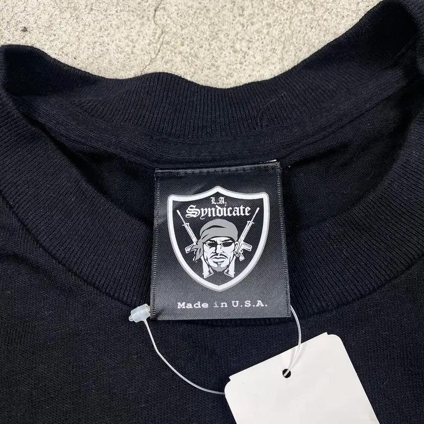 MADE IN USA VINTAGE HALF TEE SHIRT (100) 5