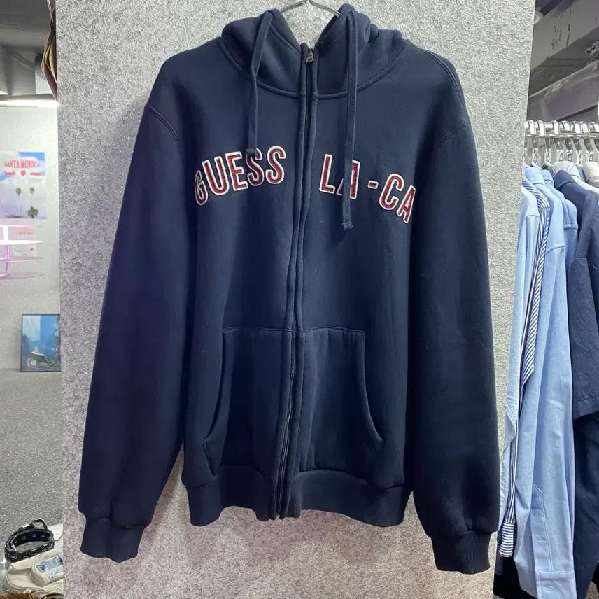 게스 빅로고 보아털 네이비 후드집업 B3841 3