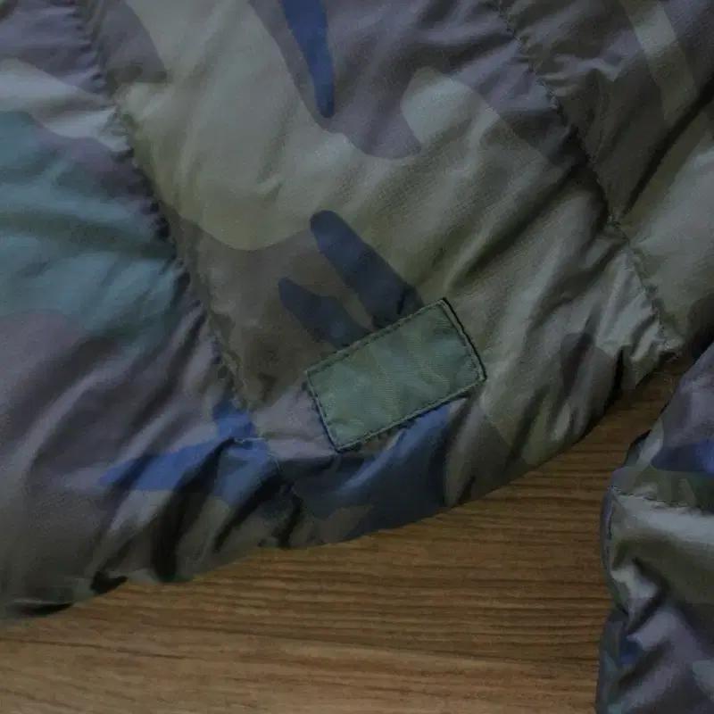 노스페이스 700필 눕시 카모 9