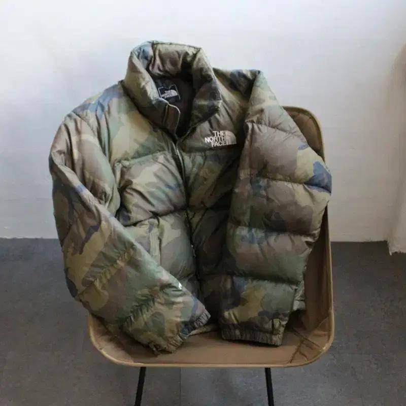 노스페이스 700필 눕시 카모 2