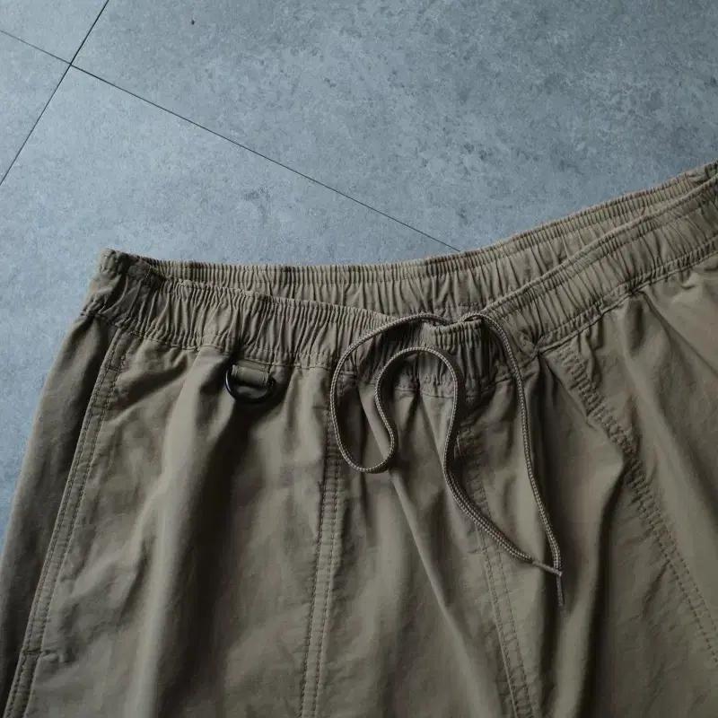 프릭스 스토어 나일론 팬츠 5