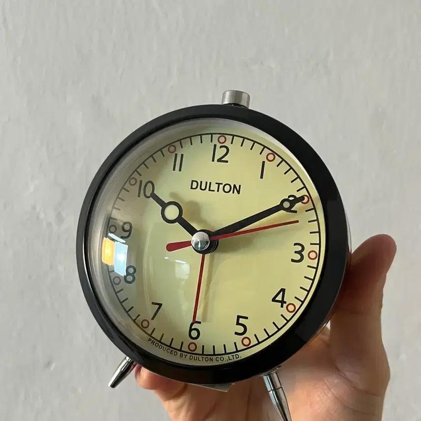 덜튼 alarm clock 4