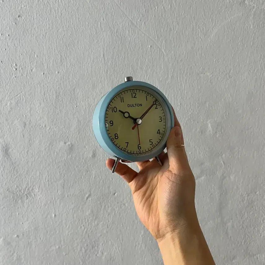 덜튼 alarm clock 4