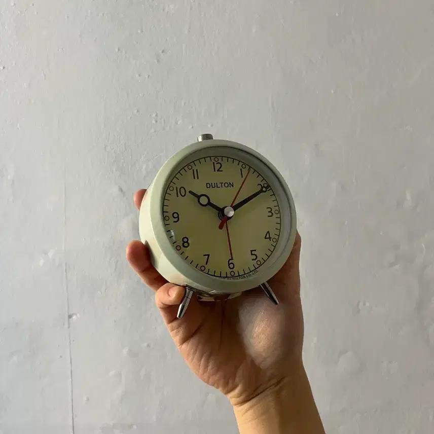 덜튼 alarm clock 7
