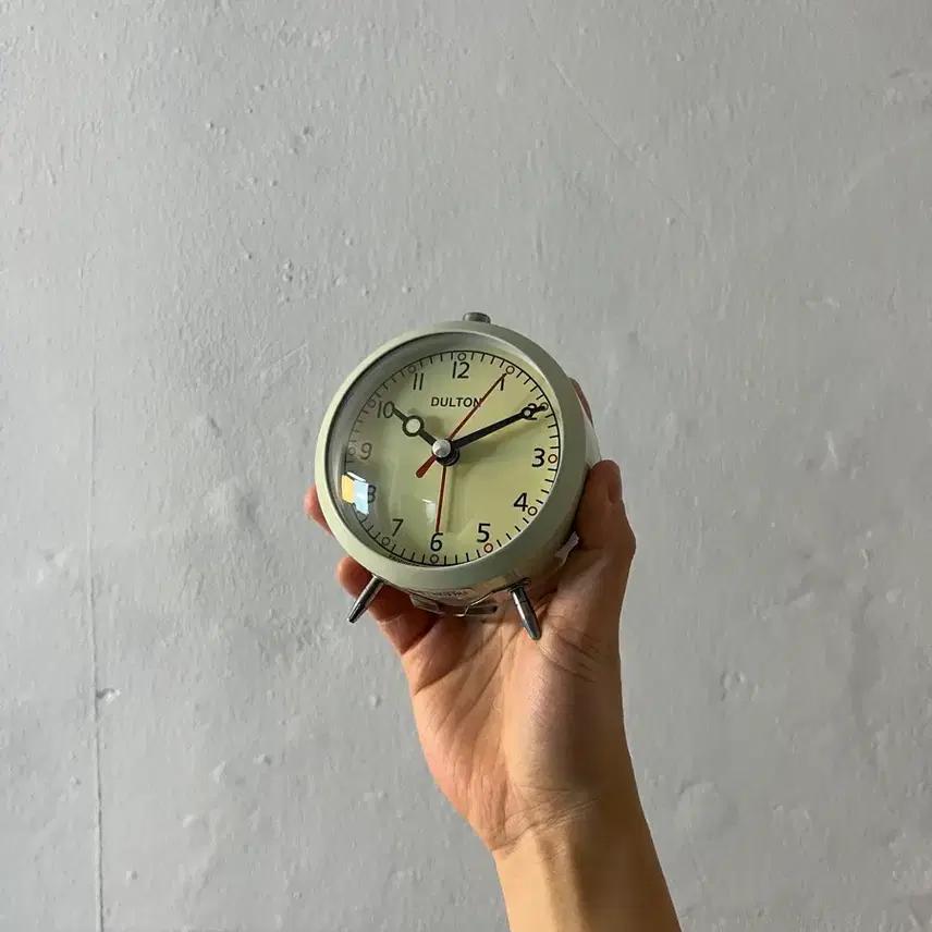 덜튼 alarm clock 3