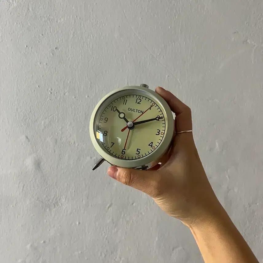 덜튼 alarm clock 6