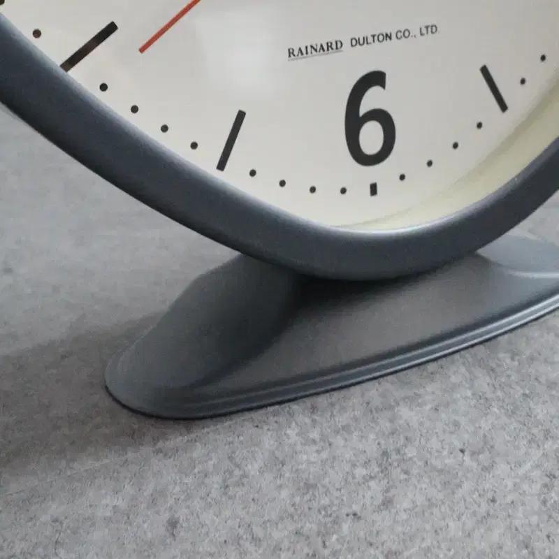 덜튼 rainard clock 7