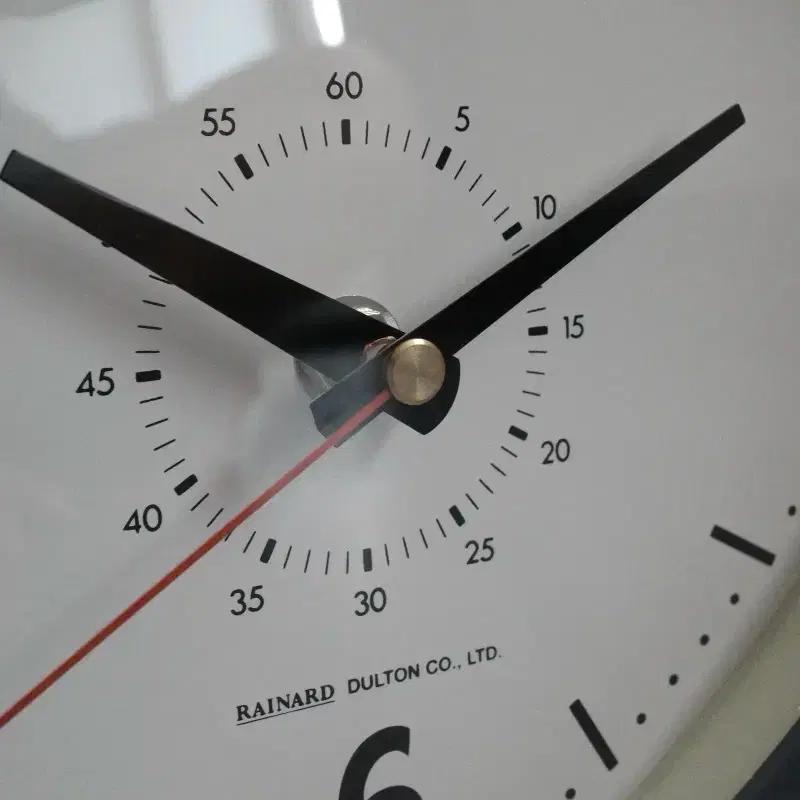 덜튼 rainard clock 4