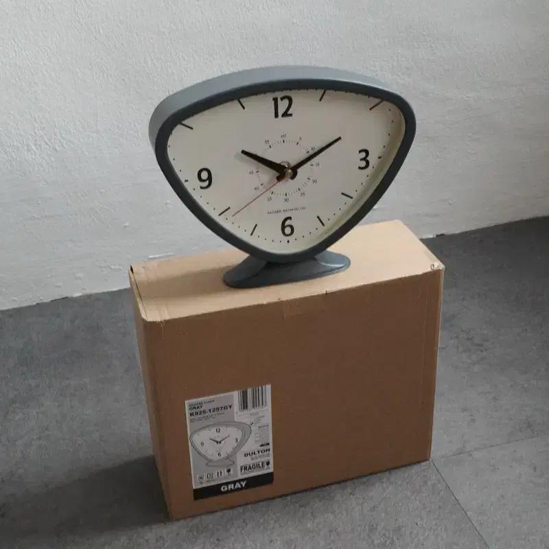 덜튼 rainard clock 5
