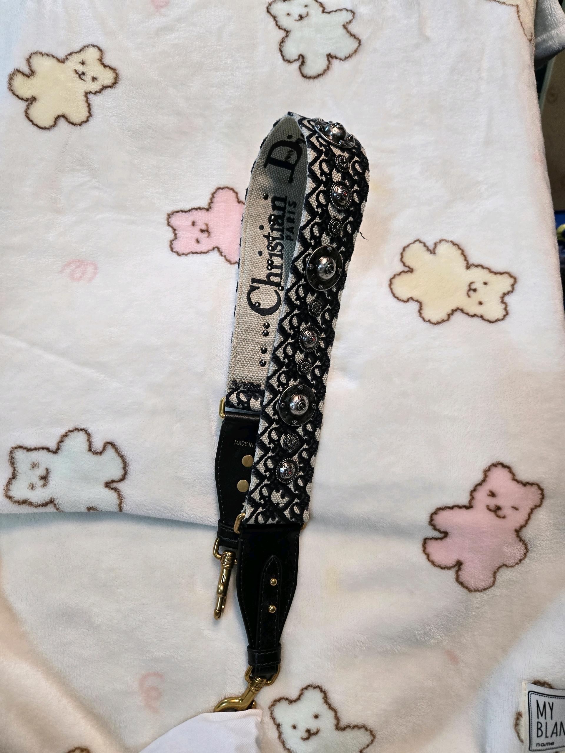 디올가방 6