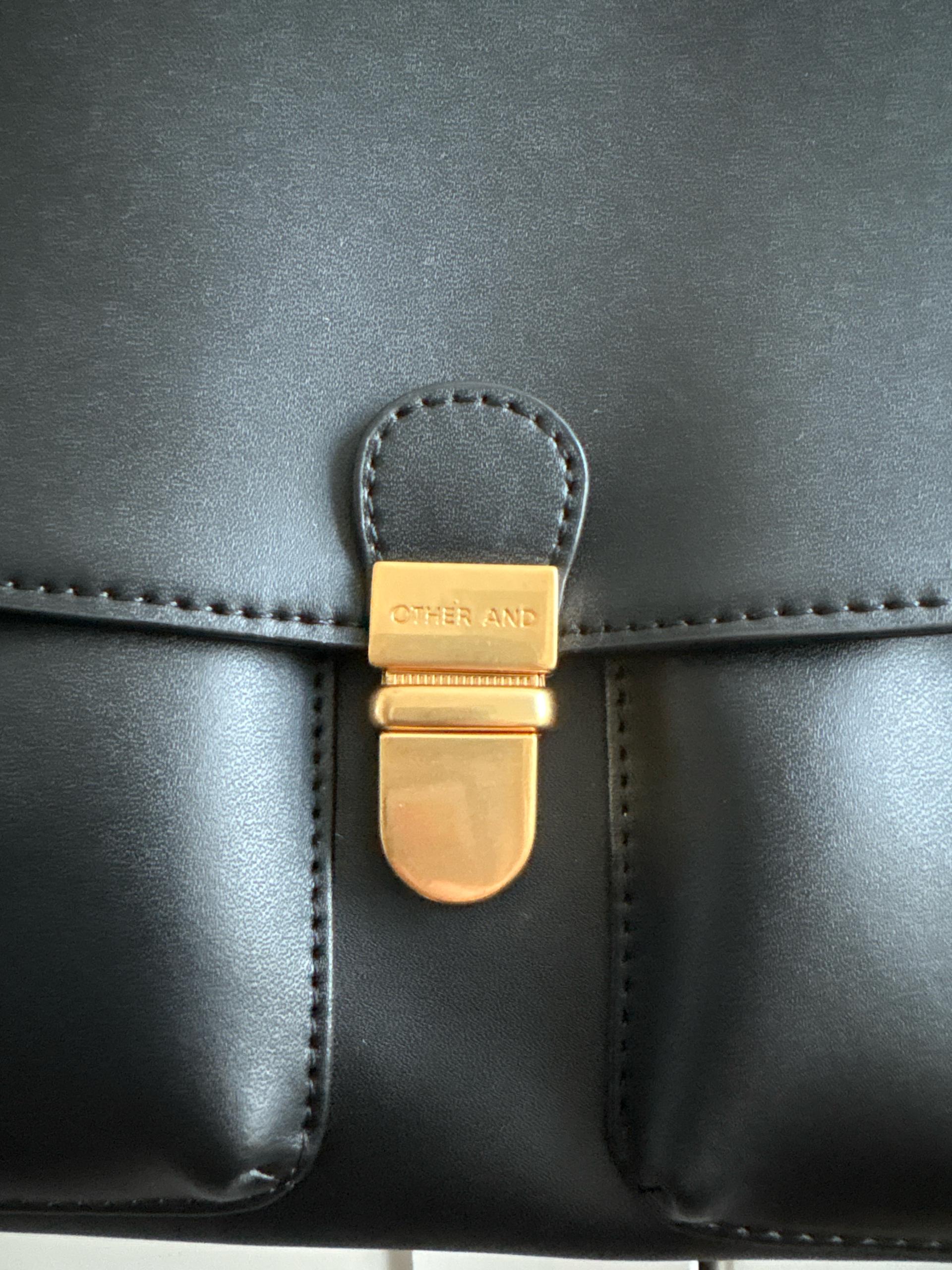 아더앤드 MUSE MEDIUM SATCHEL BAG  2