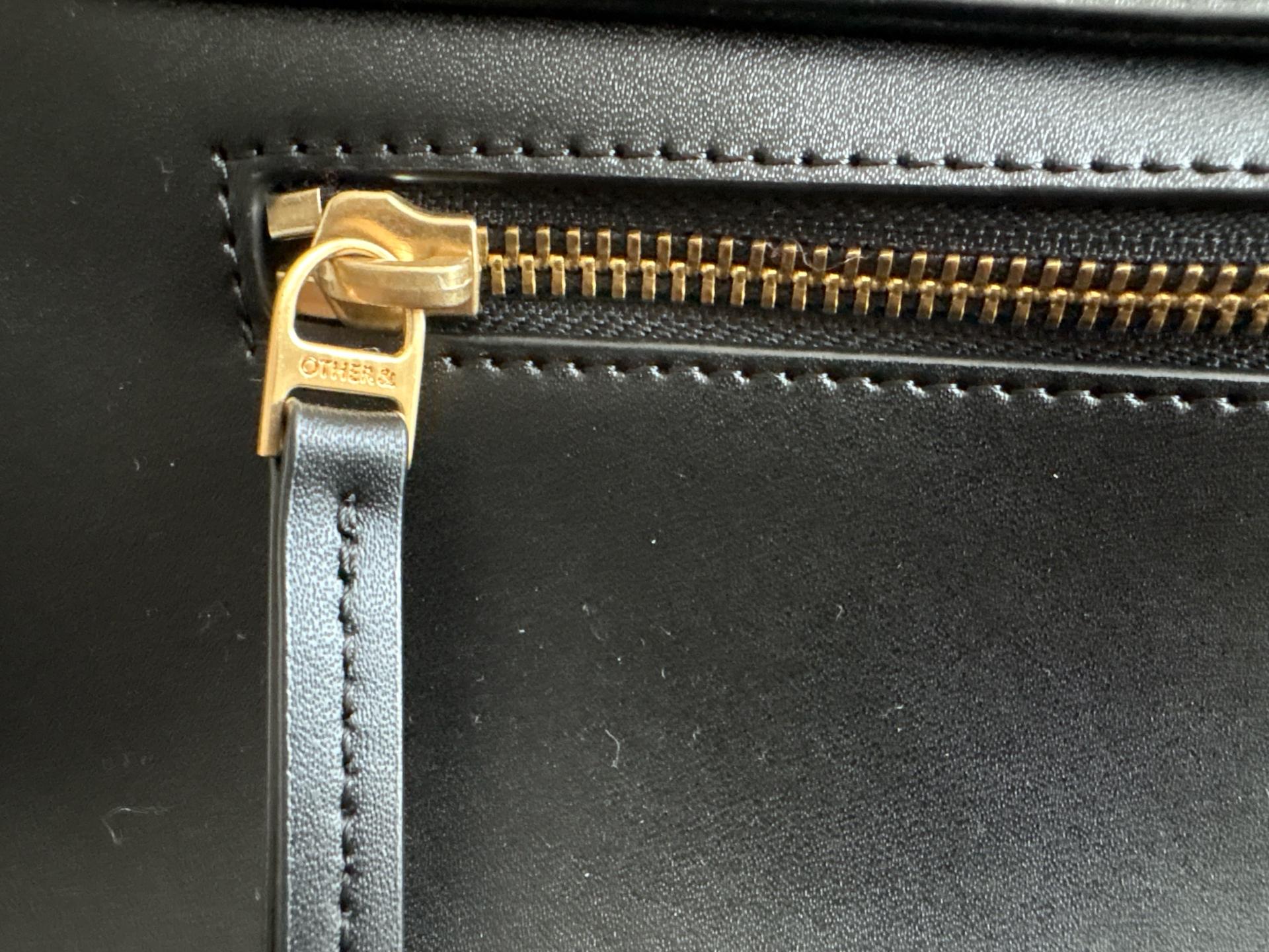 아더앤드 MUSE MEDIUM SATCHEL BAG  4