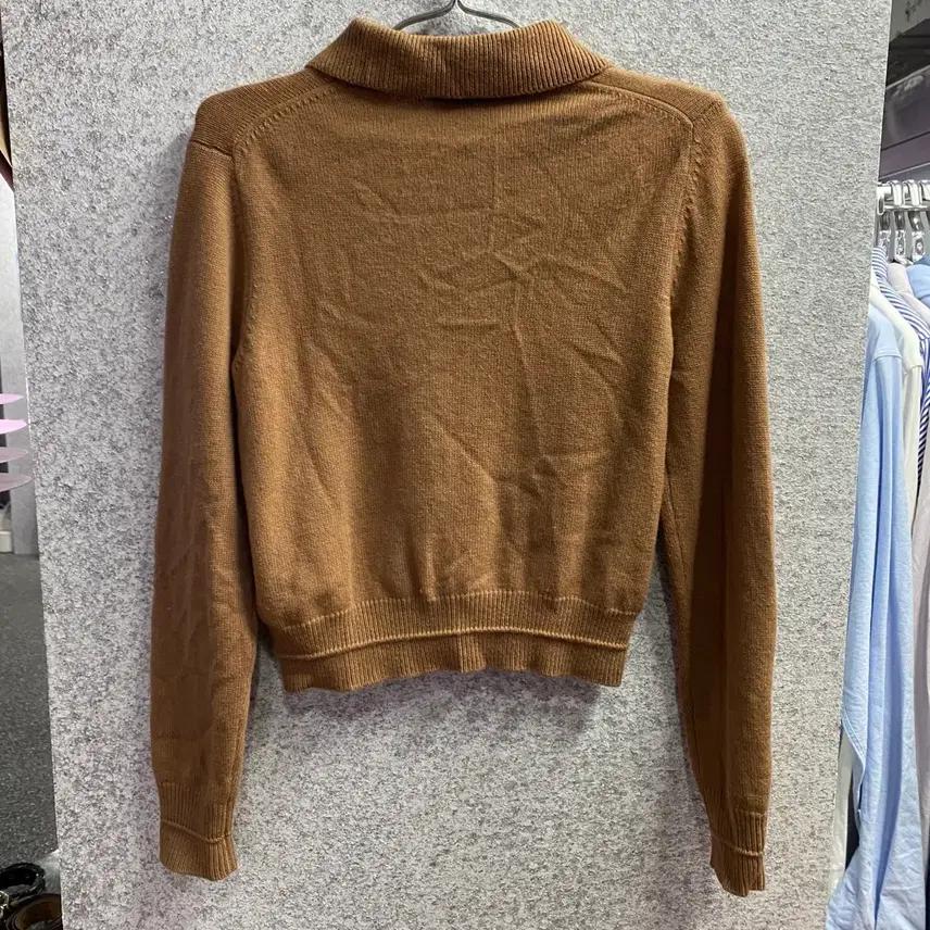 아페쎄 미니멀 크롭 카라넥 브라운 가디건 B3510 6