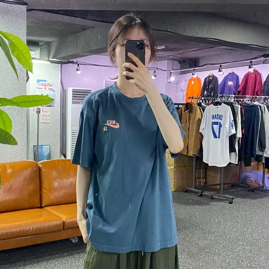 나이키 sb 루즈핏 그린 반팔티 1267 2