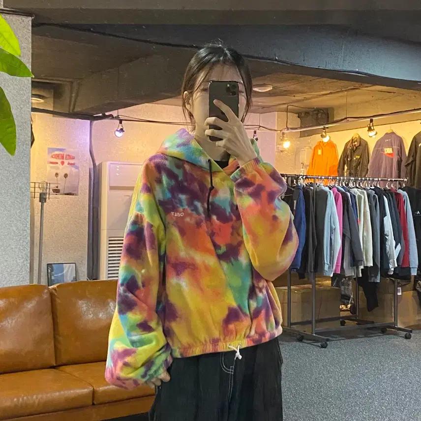 오베이 스몰로고 타이다이 크롭 후드티 0455 2