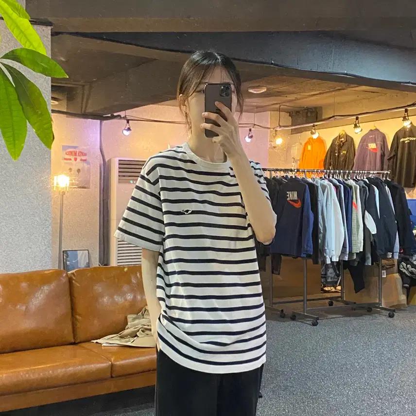 네이더스 스몰로고 스트라이프 반팔티 0431 2