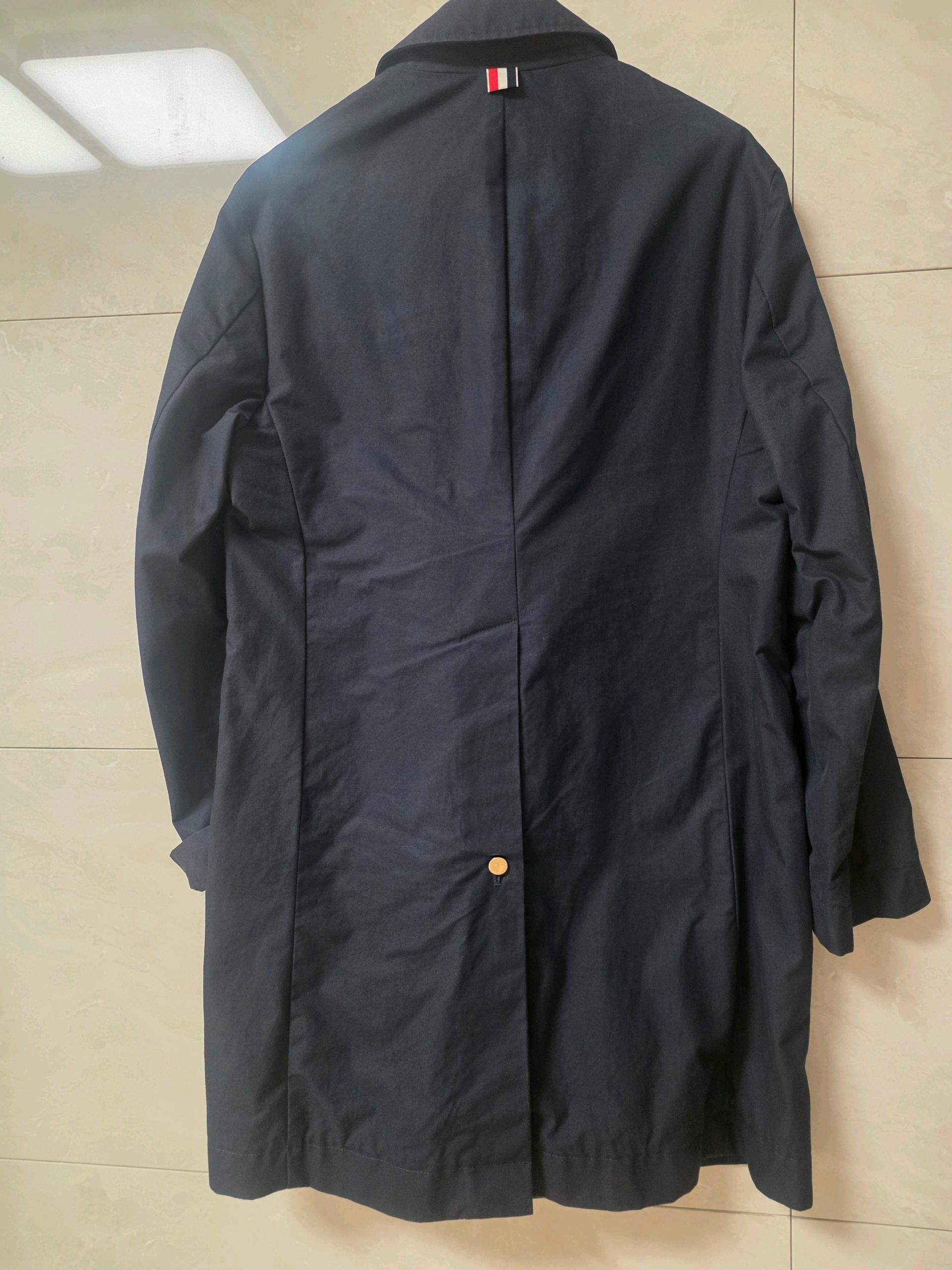 톰브라운 롱코트 3
