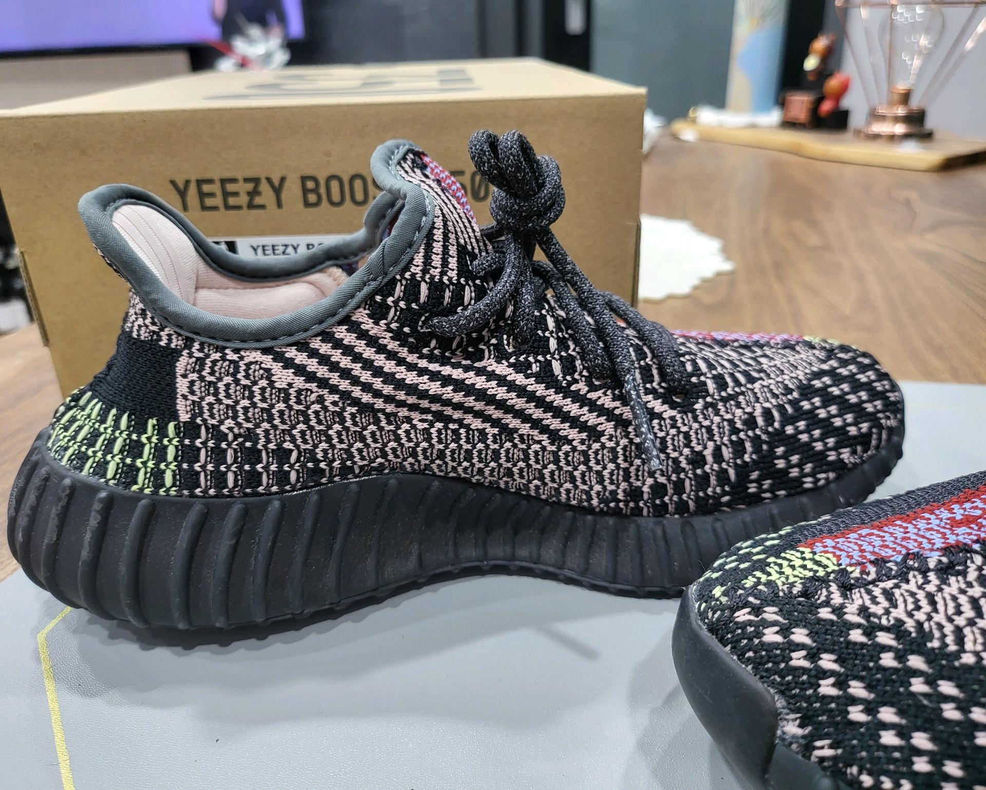 이지부스트 350 V2 예힐 여성 US 5 1/2  3
