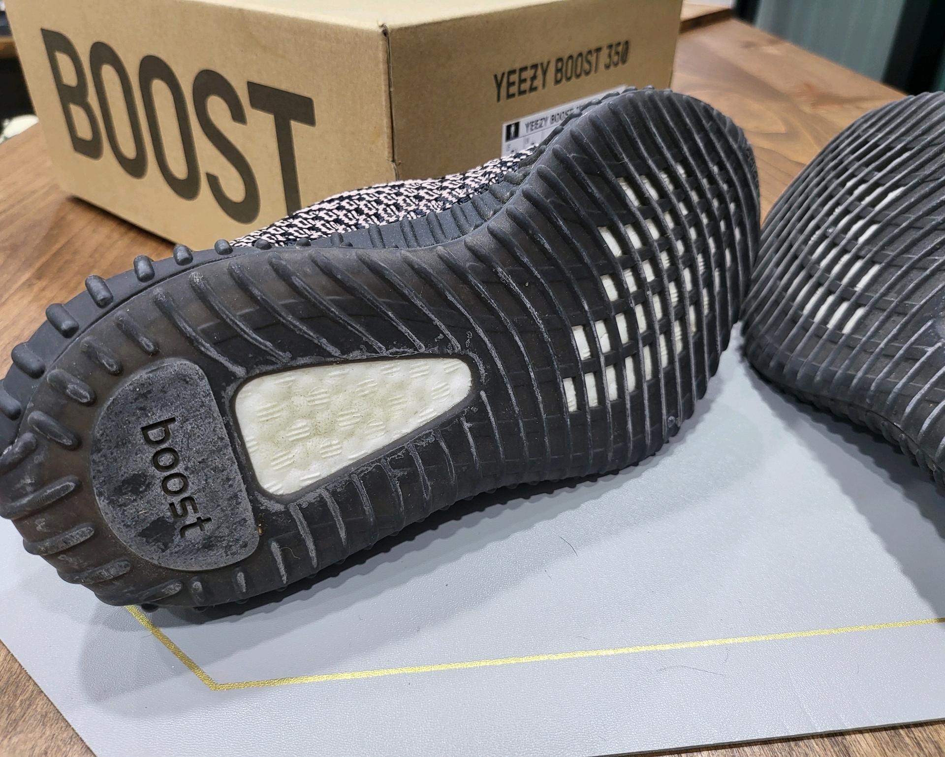 이지부스트 350 V2 예힐 여성 US 5 1/2  6