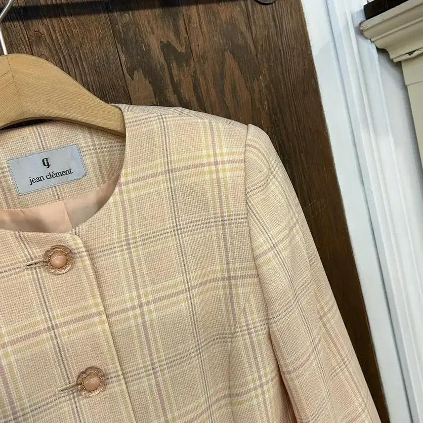 코랄 트위드자켓 4