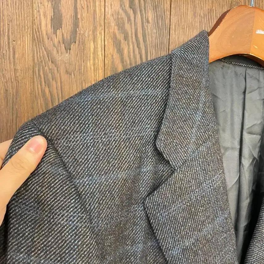 아쿠아스큐텀 정품 챠콜 체크자켓 5