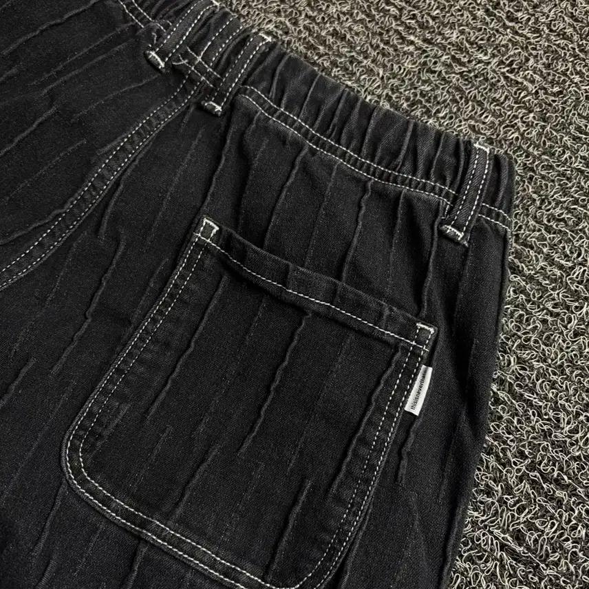디스이즈네버댓 절개 디테일 데님 루즈 팬츠 블랙 1549 6