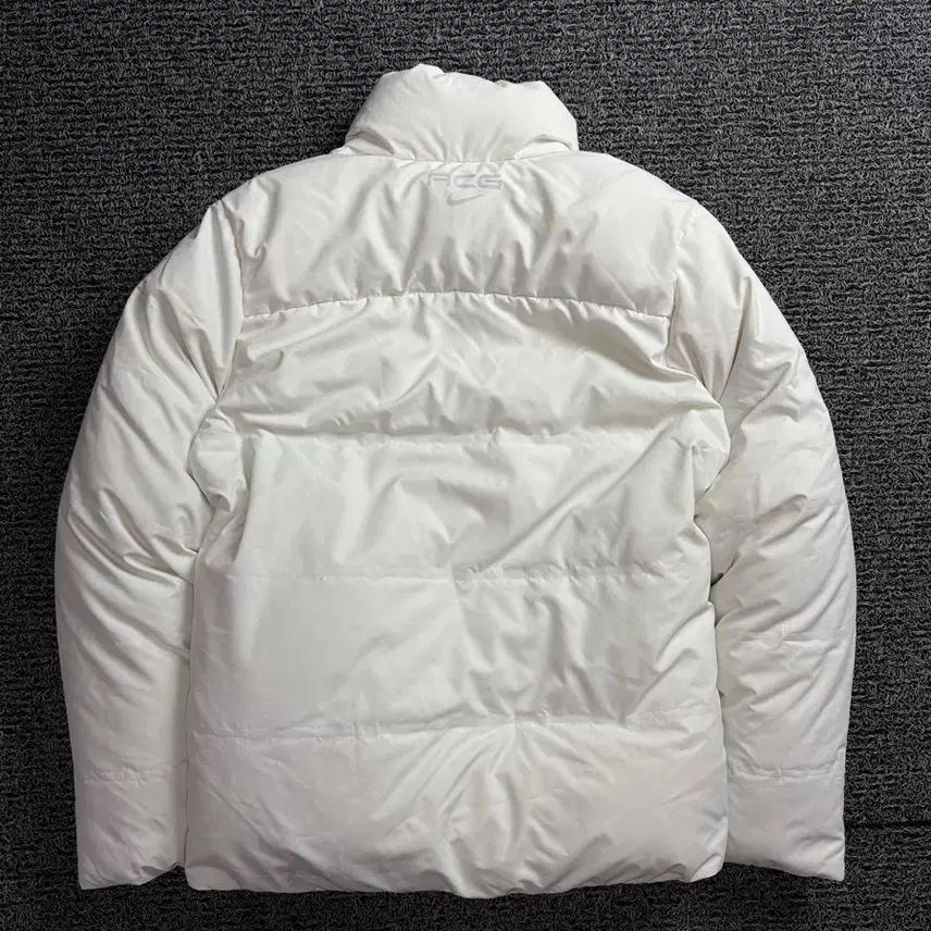 00s 나이키 acg 올드스쿨 다운 푸퍼 숏패딩 화이트 1458 5