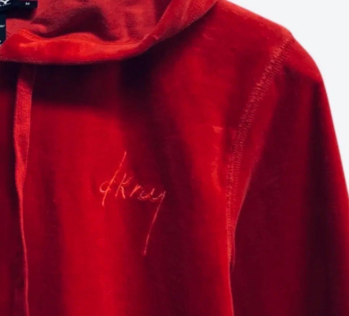 DKNY 레드 벨벳 집업 후디 M 4