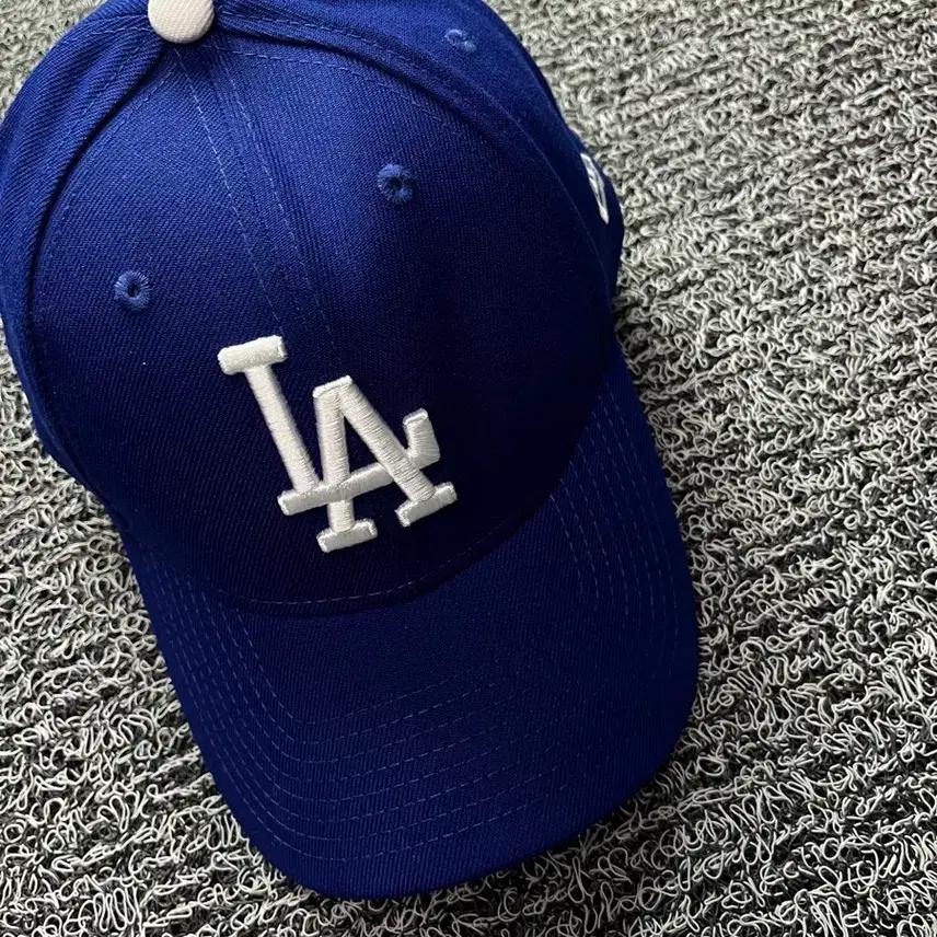 MLB LA 다저스 빅로고 베이스볼 캡 4