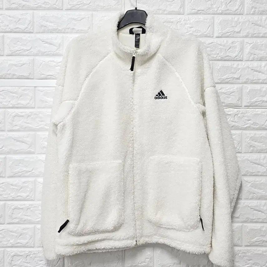 XL 아디다스 화이트 뽀글이 후리스 B828 2