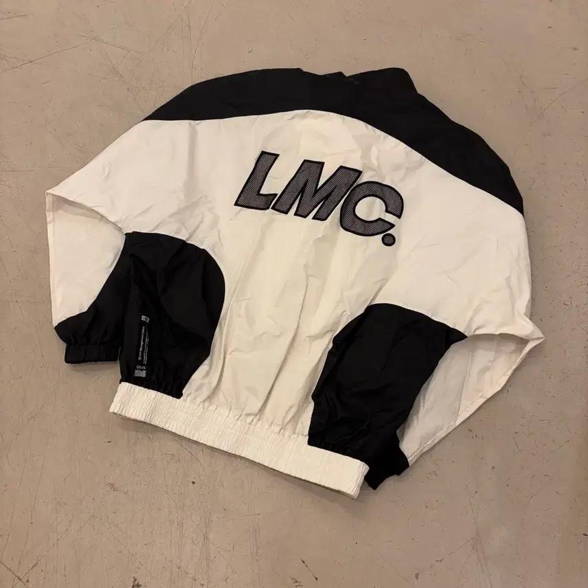 Lmc 빅로고 투톤 바람막이 2