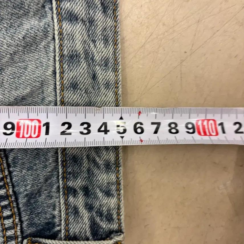 OY 디테일 워싱 와이드 데님 팬츠 6