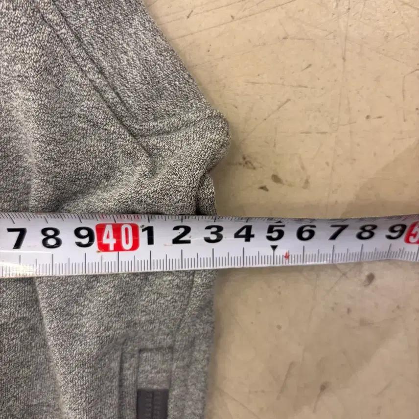 언더아머 후드 반집업 조끼 6