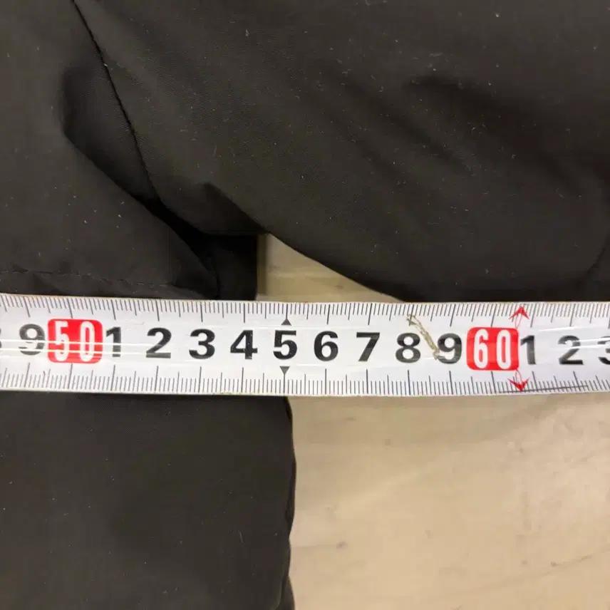 예일 블랙 스몰로고 후드 패딩 6