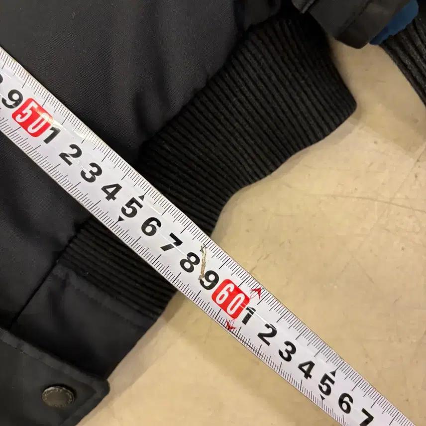 뉴발란스 블랙 푸퍼 패딩 5
