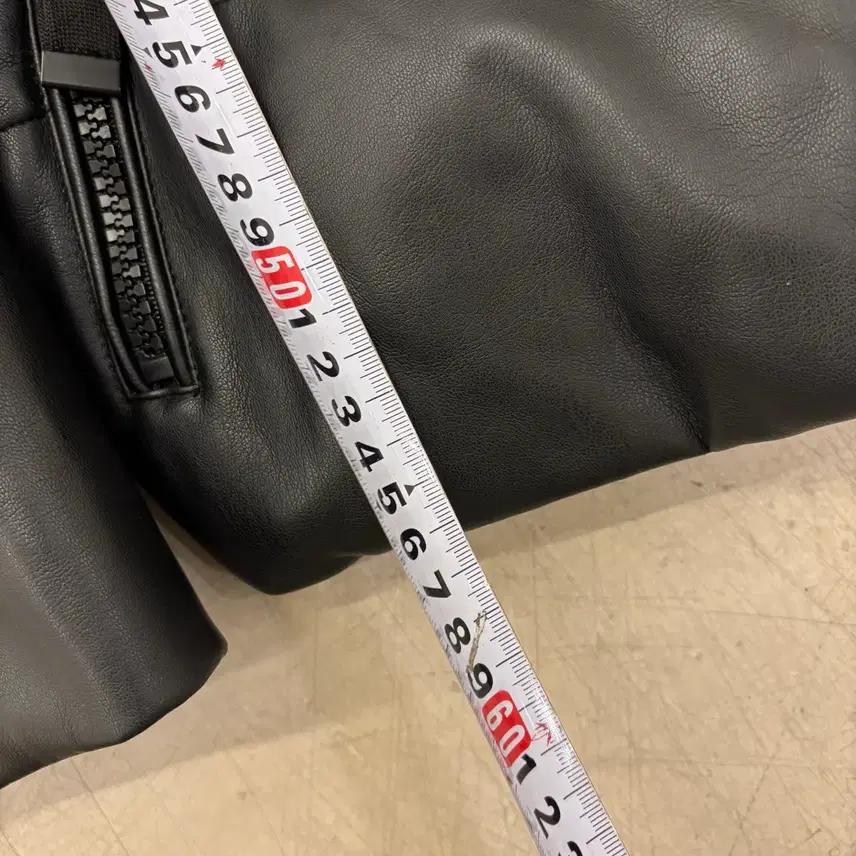 자라 레더 빅후드 패딩 5