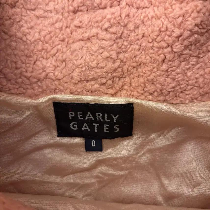 파리게이츠 핑크 플리스 크롭 맨투맨 5
