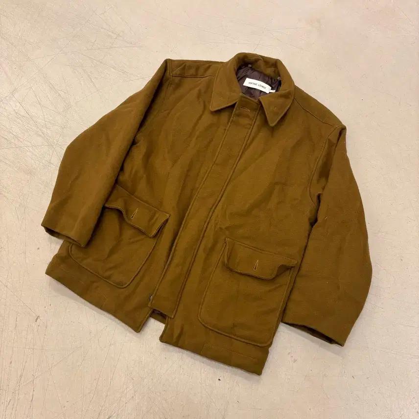 브라운 자켓 2