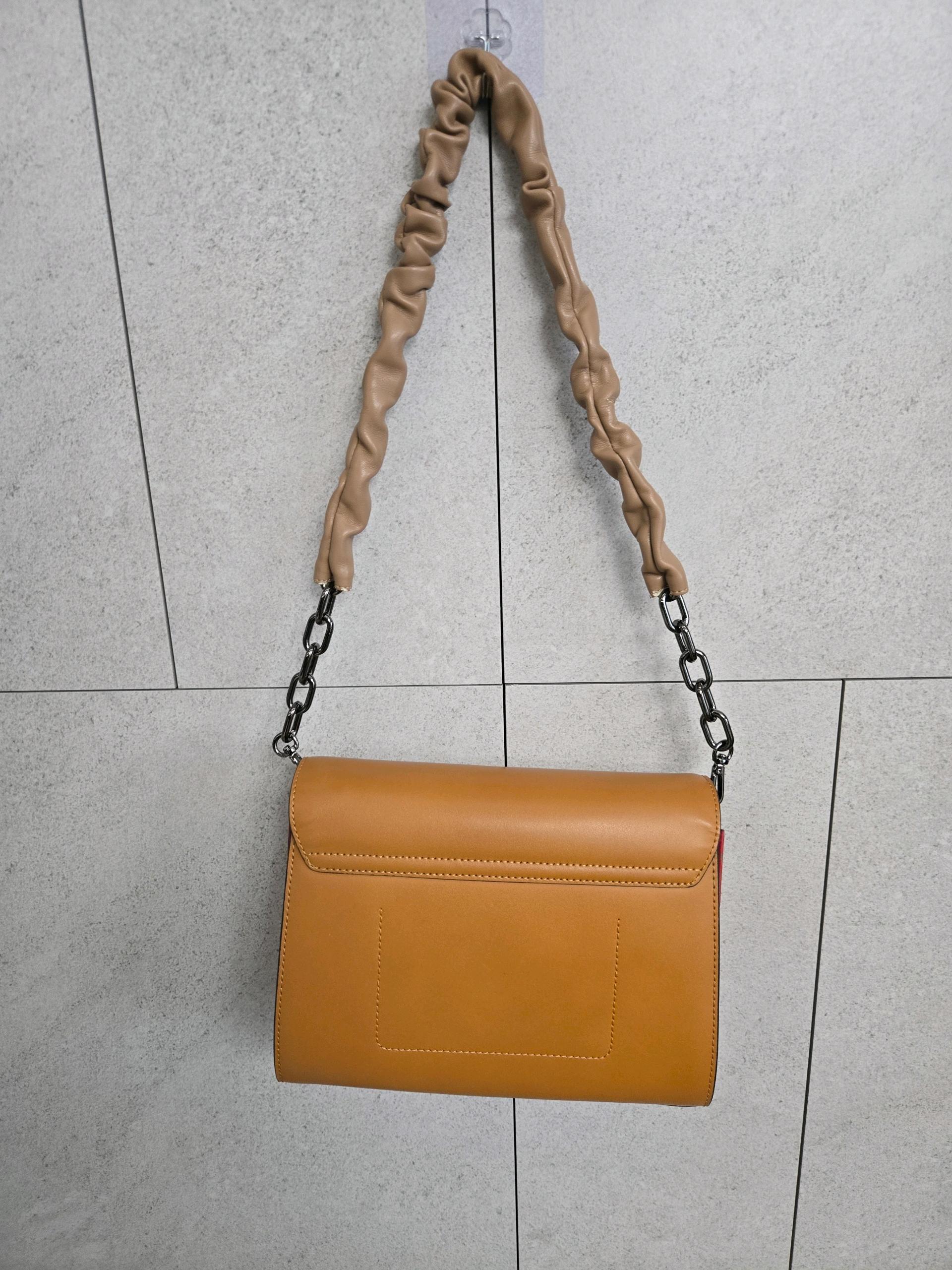 루에브르 핸드백 3