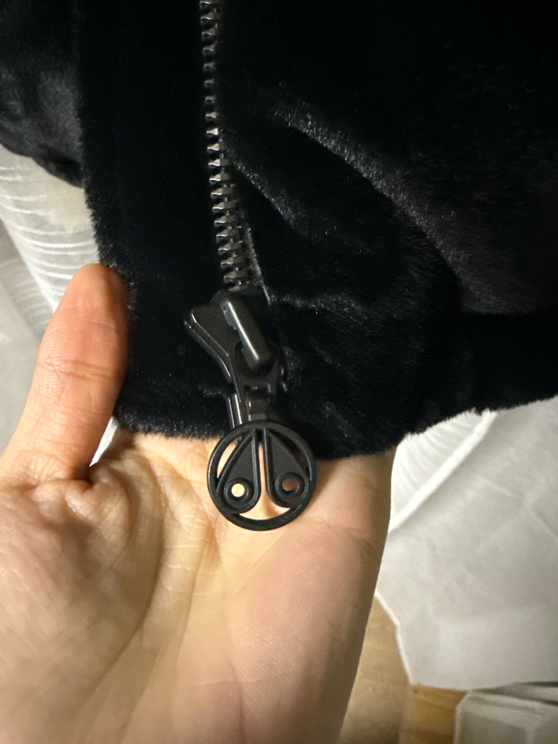 무스너클 버니 패딩 M33LJ233 292 벨벳패딩 5