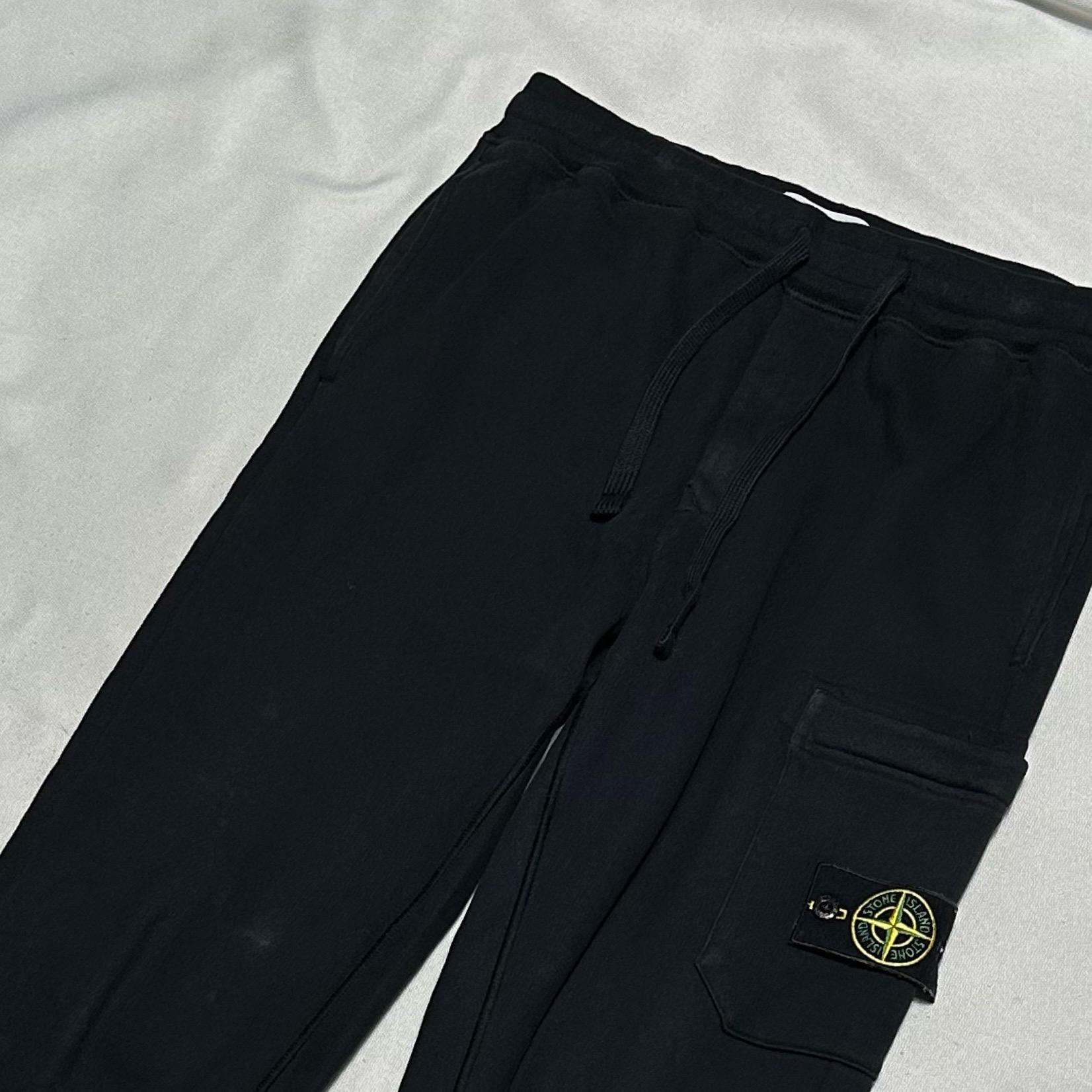 M 스톤아일랜드 블랙 조거 팬츠 2