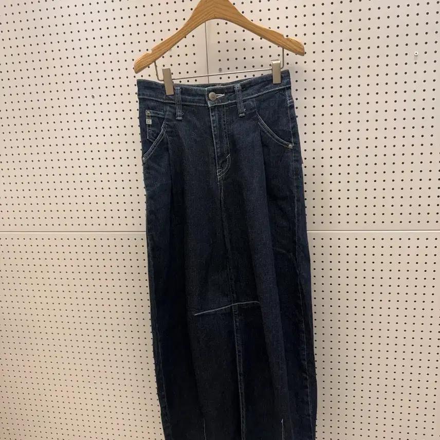 일본 빈티지 썸띵 스티치 포인트 벌룬 데님 팬츠 U883 4