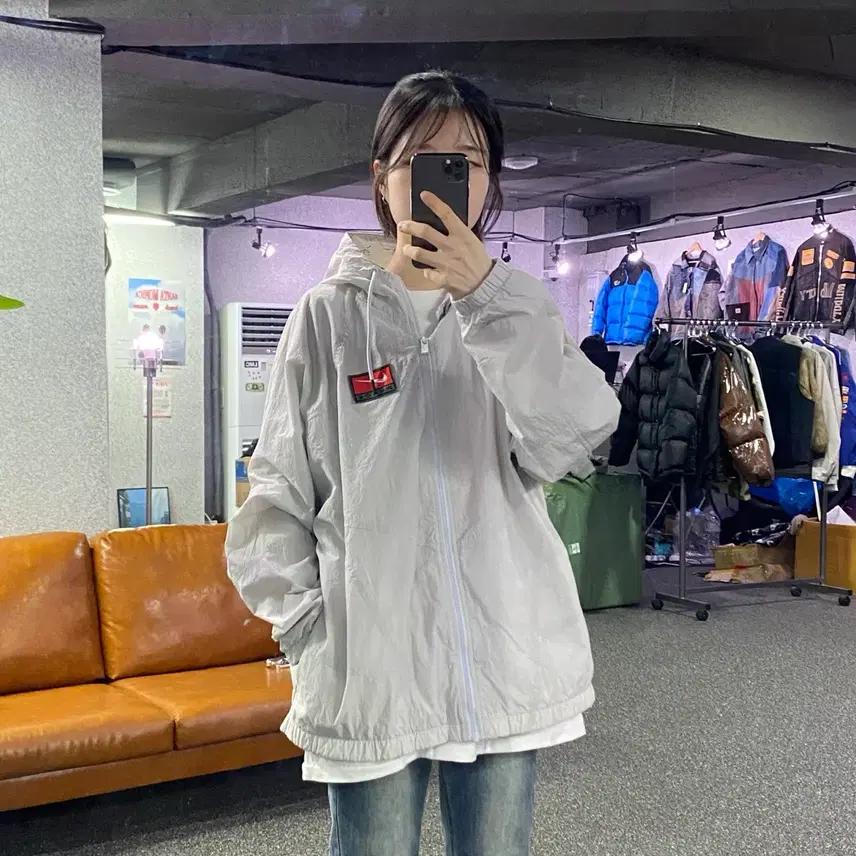 나이키 스우시 패치로고 그레이 후드 바람막이 B4127 2