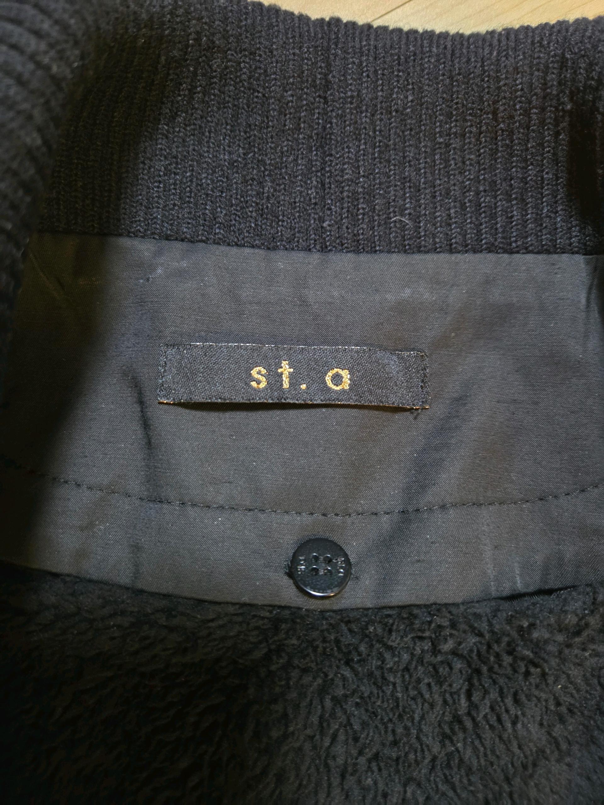 st.a  겨울외투 . 조끼 포함 4