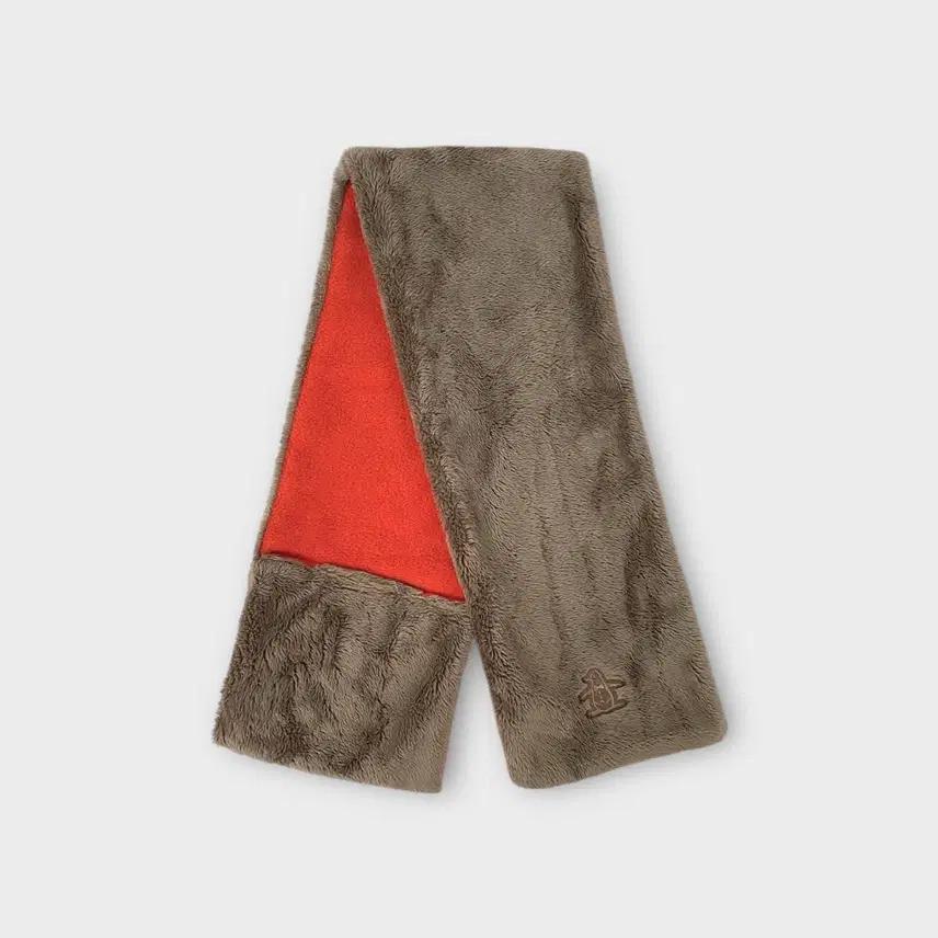[M21] 먼싱웨어 펭귄 로고 컴팩트 고리 퍼 머플러 2