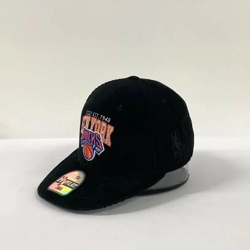 NBA 뉴욕 닉스 코듀로이 스냅백 3