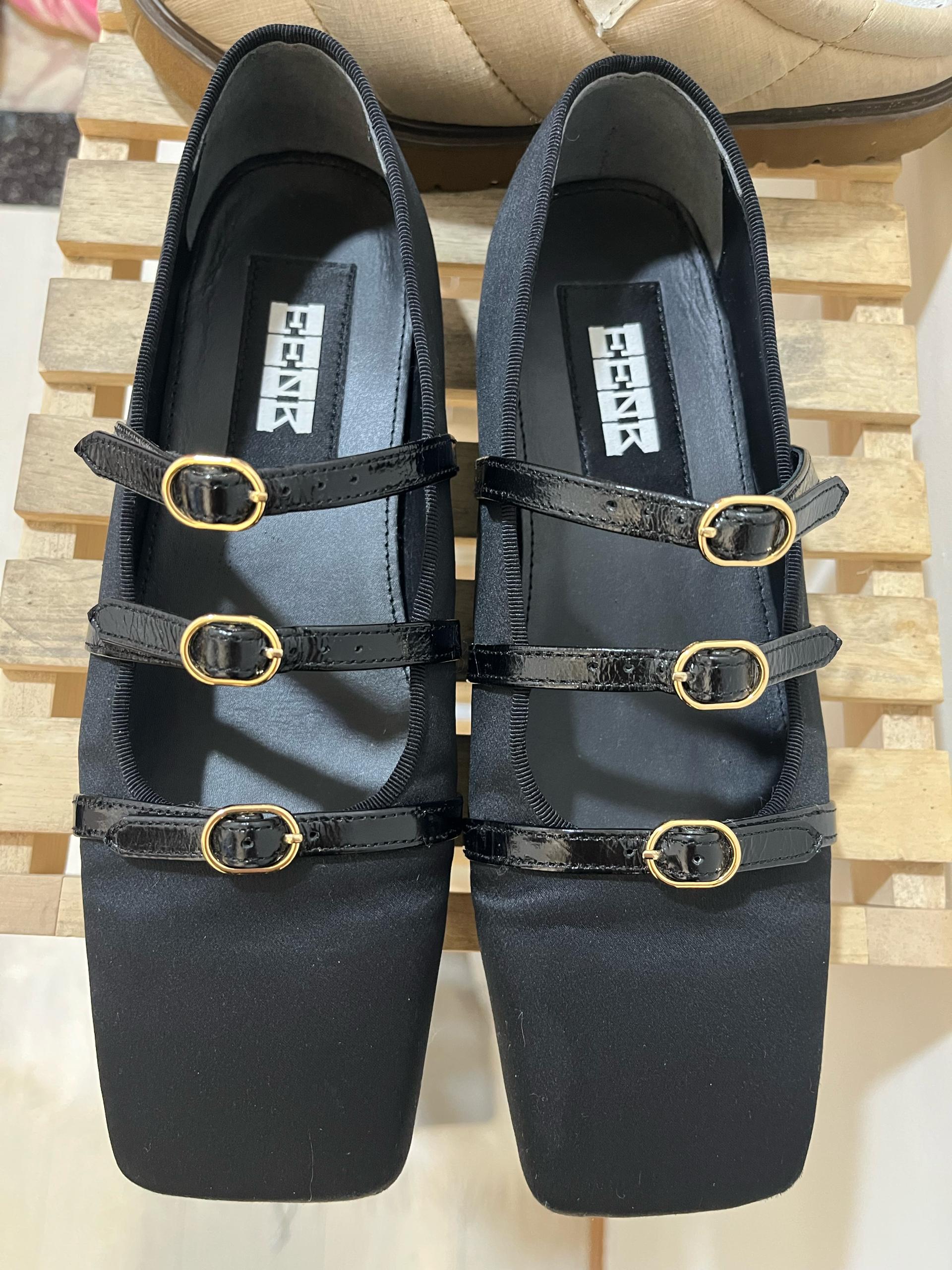 EENK 잉크 ZANA Triple Buckle Square Toe Mary Jane 블랙 2