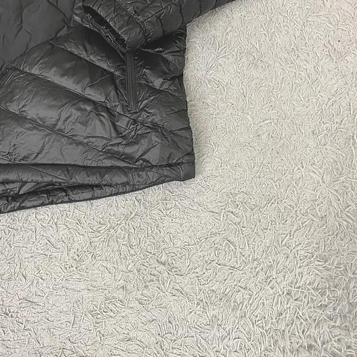 블랙야크 거위털 경량 패딩 점퍼 105 8