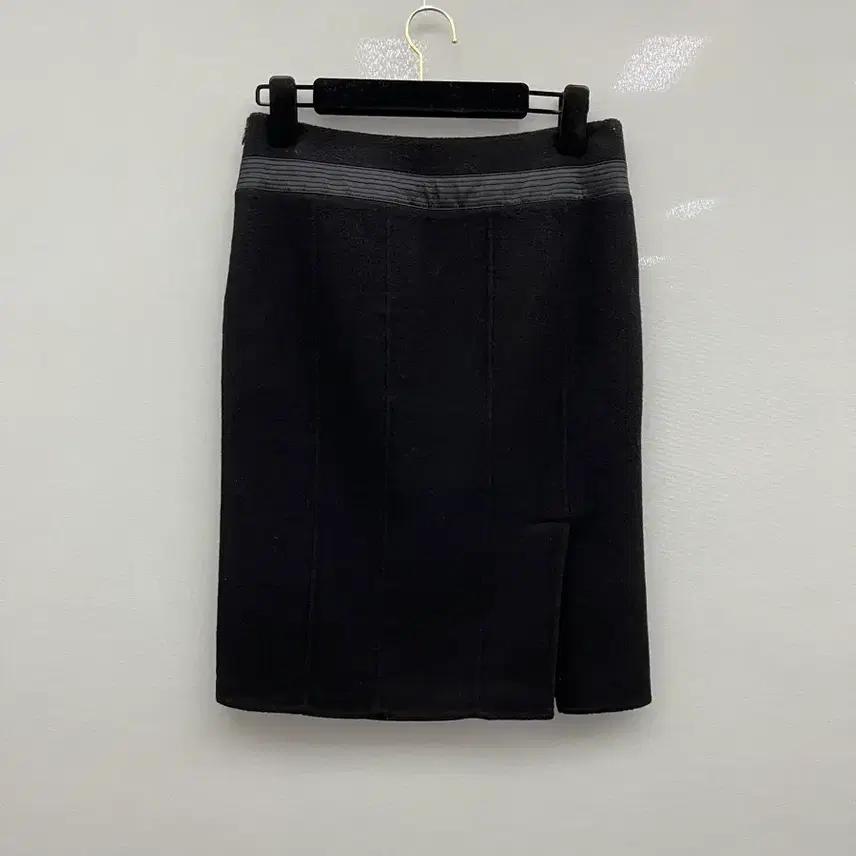 한섬 타임 블랙 스커트 5