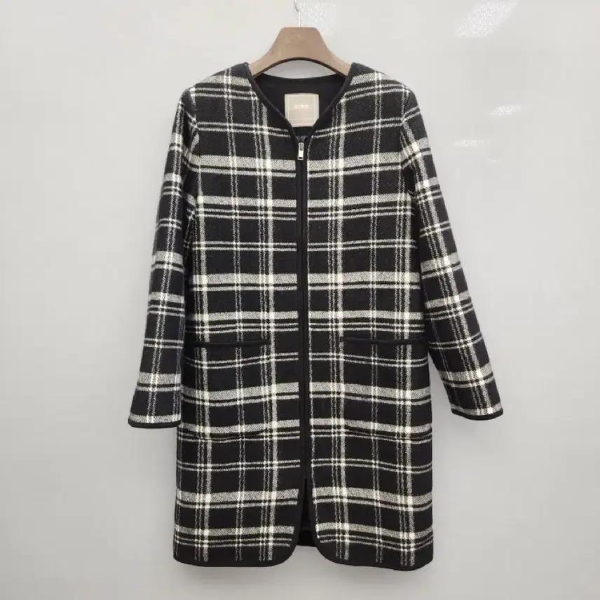 BCBG 2021식 체크 롱자켓 2